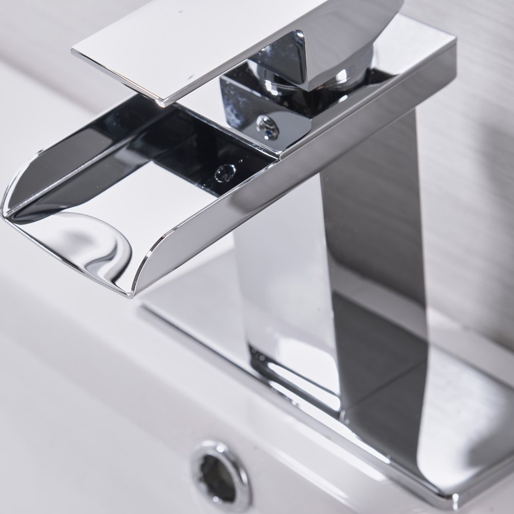 Grifo de cascada para lavabo de baño de latón macizo